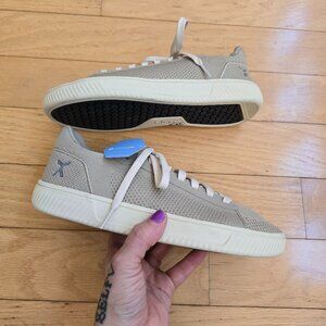 Flux Footwear | Adapt Knit 'Concrete Gray' monochrome sporty sneakers | WMS 8.5